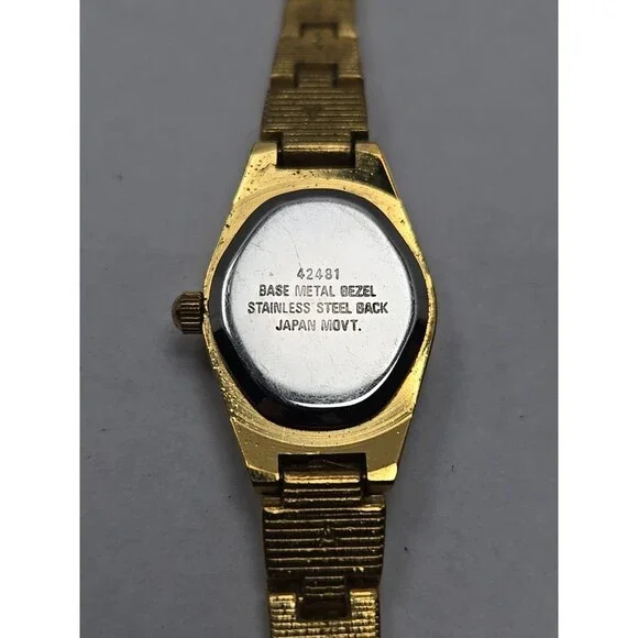 Hampden Women Quartz Goldtone Nugget Bracelet Watch Japan Movt New Battery Black